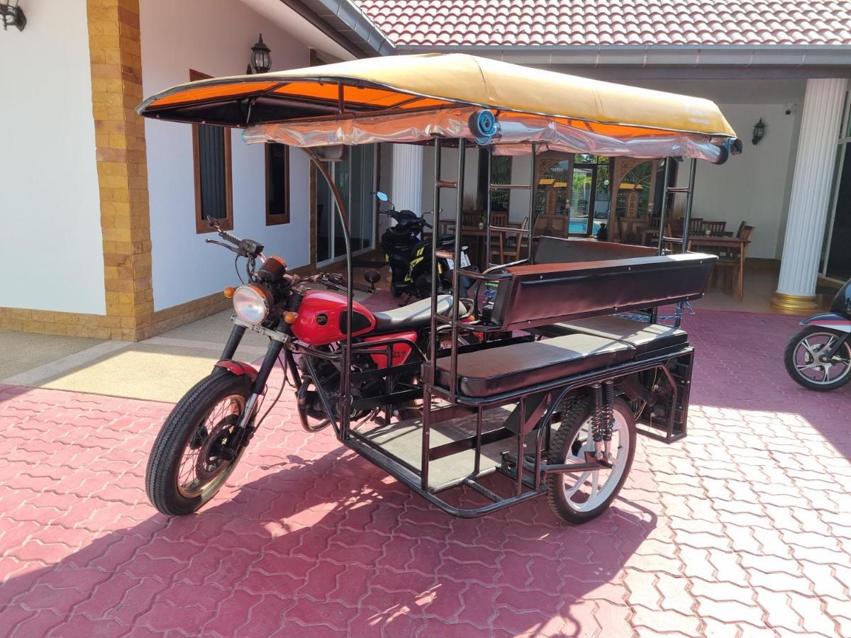 Meyers Hua Hin Hotel Eksteriør billede