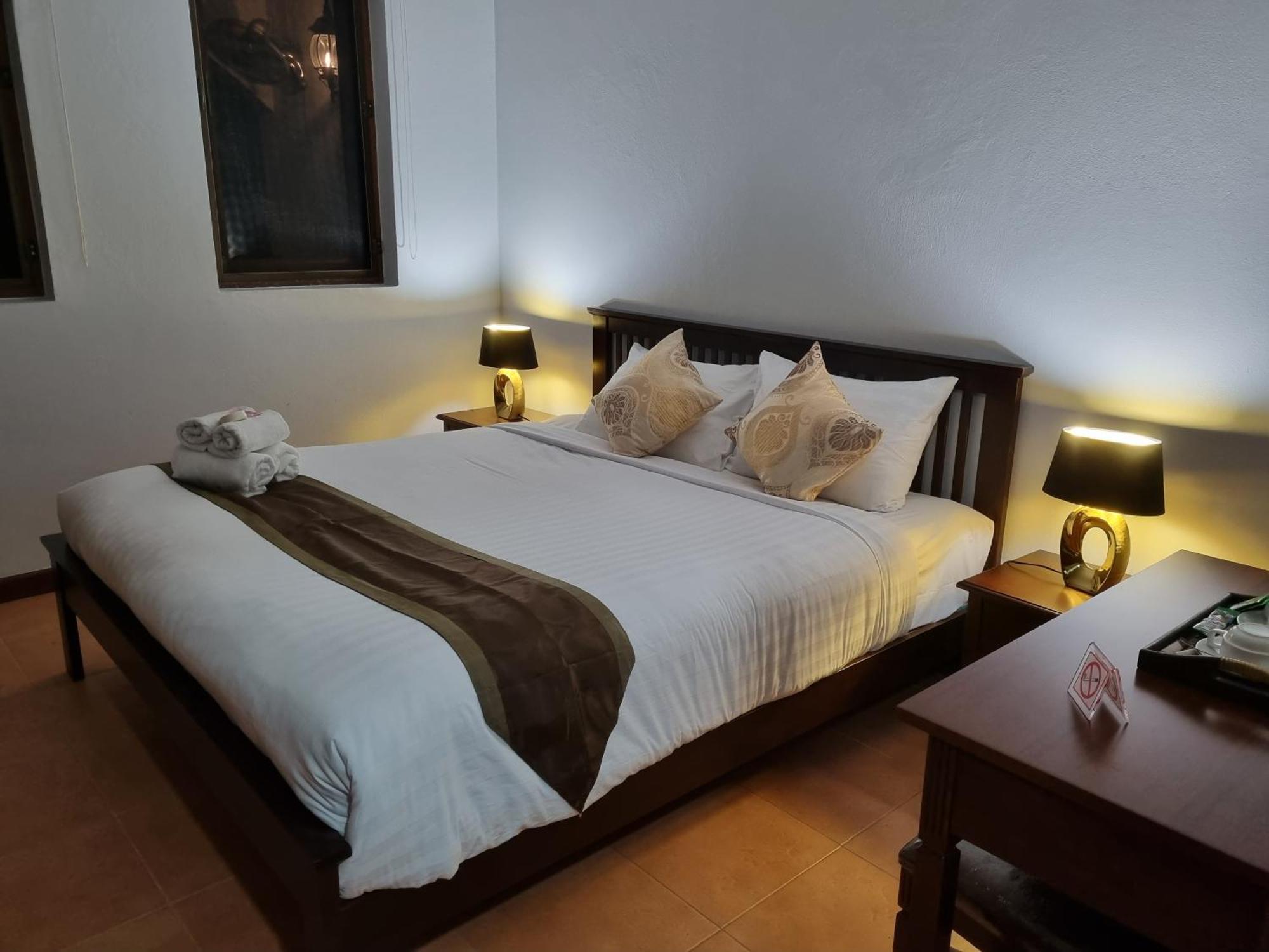 Meyers Hua Hin Hotel Eksteriør billede