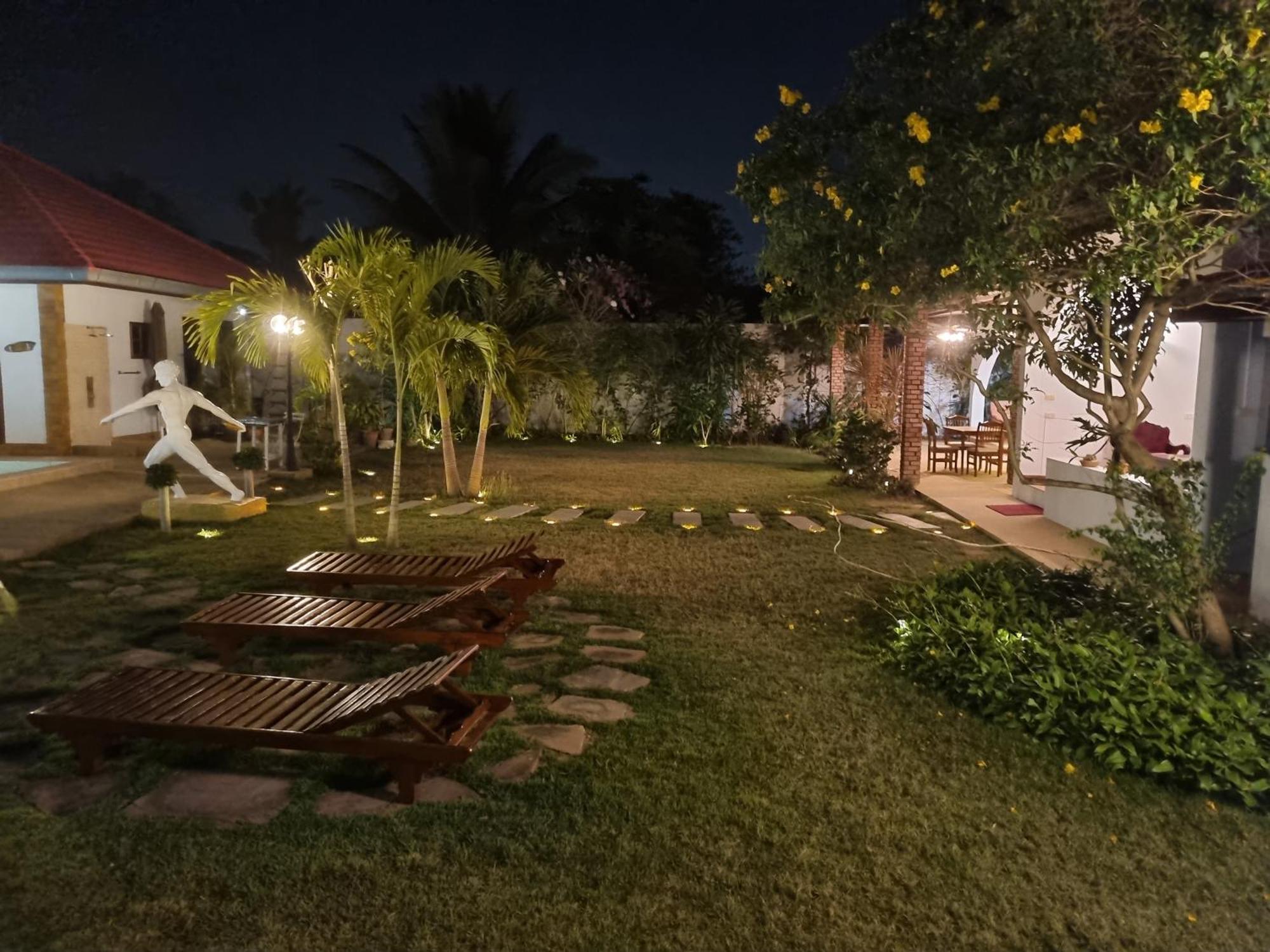 Meyers Hua Hin Hotel Eksteriør billede