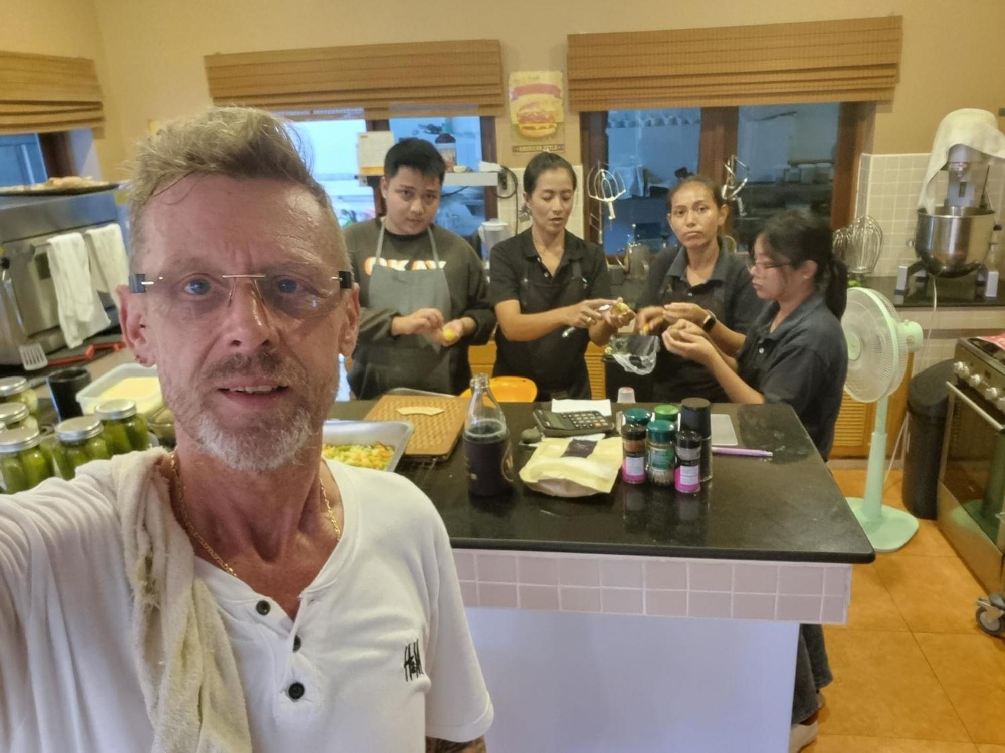 Meyers Hua Hin Hotel Eksteriør billede